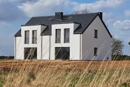 Nowoczesny dom w zabudowie bliźniaczej